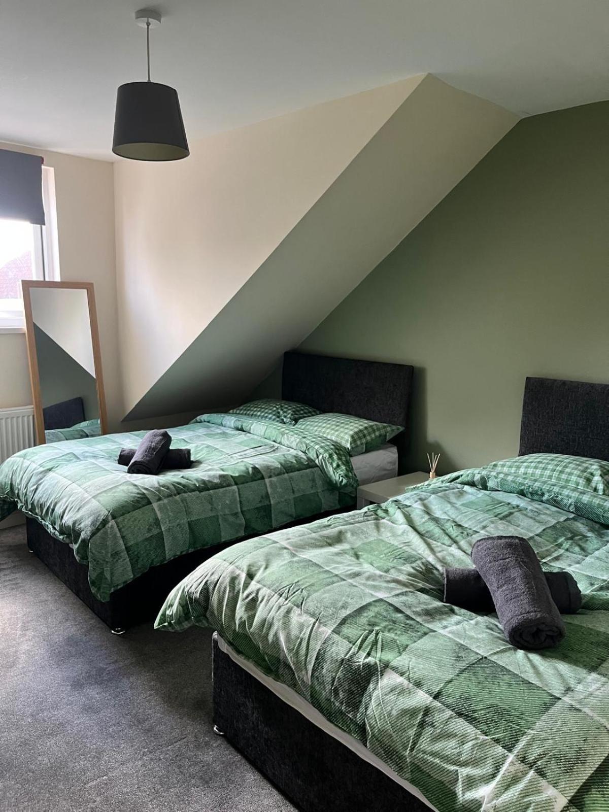 דירות בריסטול Short Term Lets From £15 Per Person Per Night מראה חיצוני תמונה
